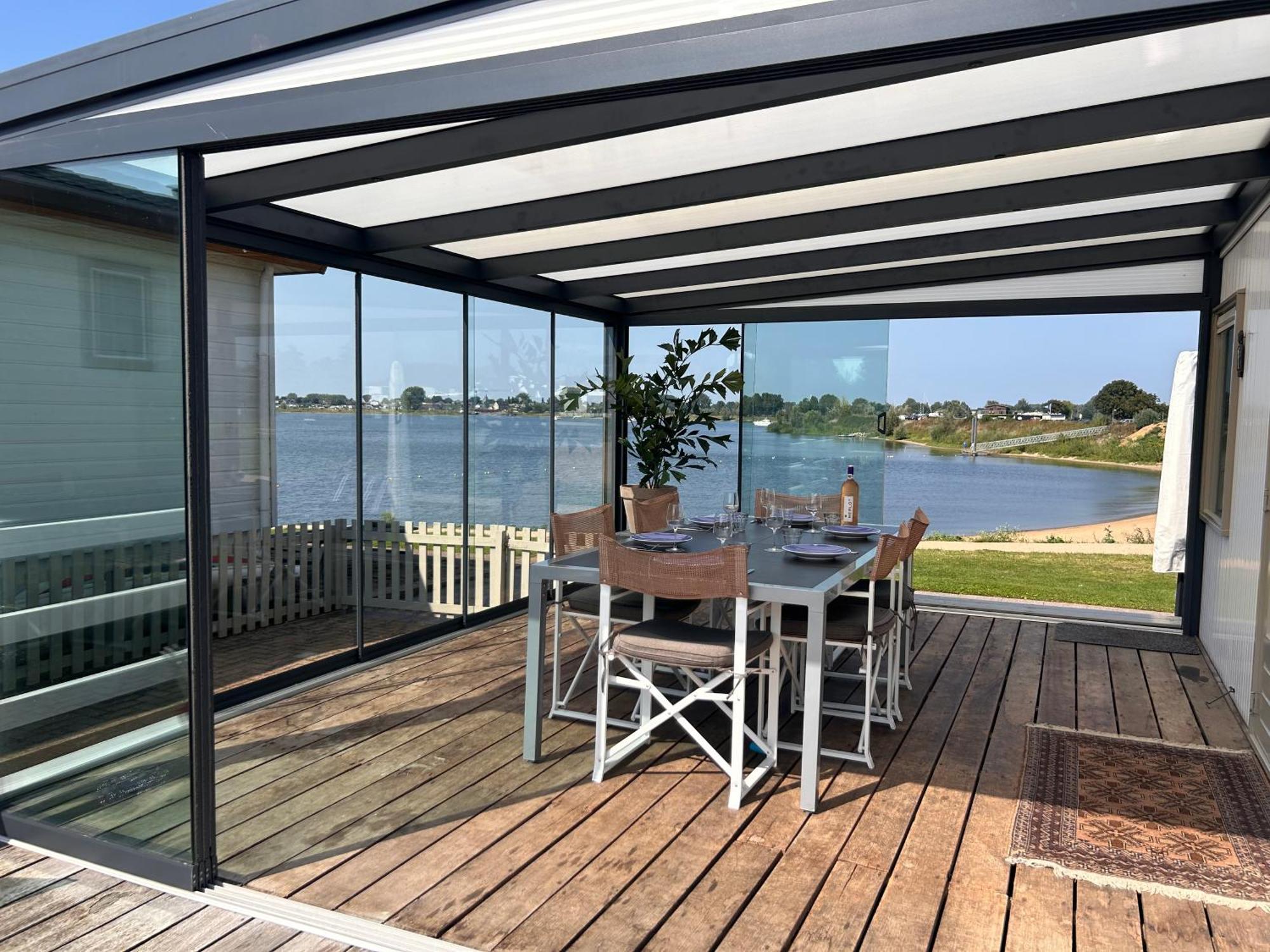 Luxe Chalet Direct Aan Het Water Met Strand Lith Exterior foto